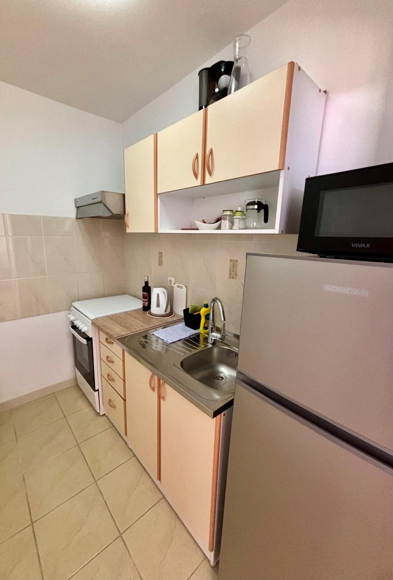 Apartmani Knezevic Posedarje Exterior photo